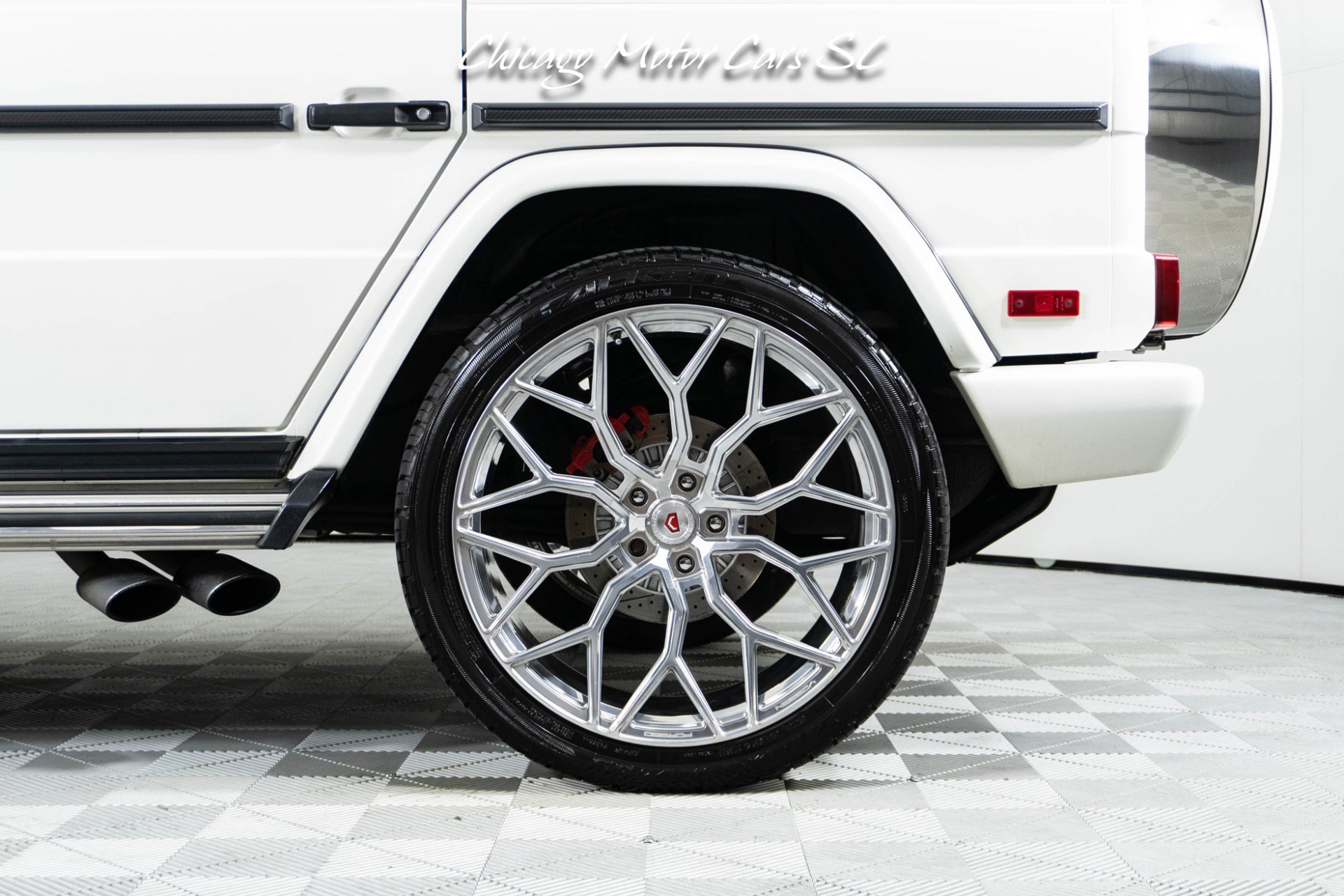 Used 2018 Mercedes-Benz G 65 AMG 4MATIC image 4