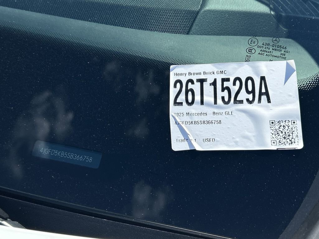 Used 2025 Mercedes-Benz GLE 450 4MATIC Coupe image 35