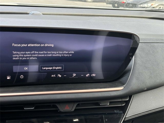 New 2025 Buick Envision Sport Touring image 9