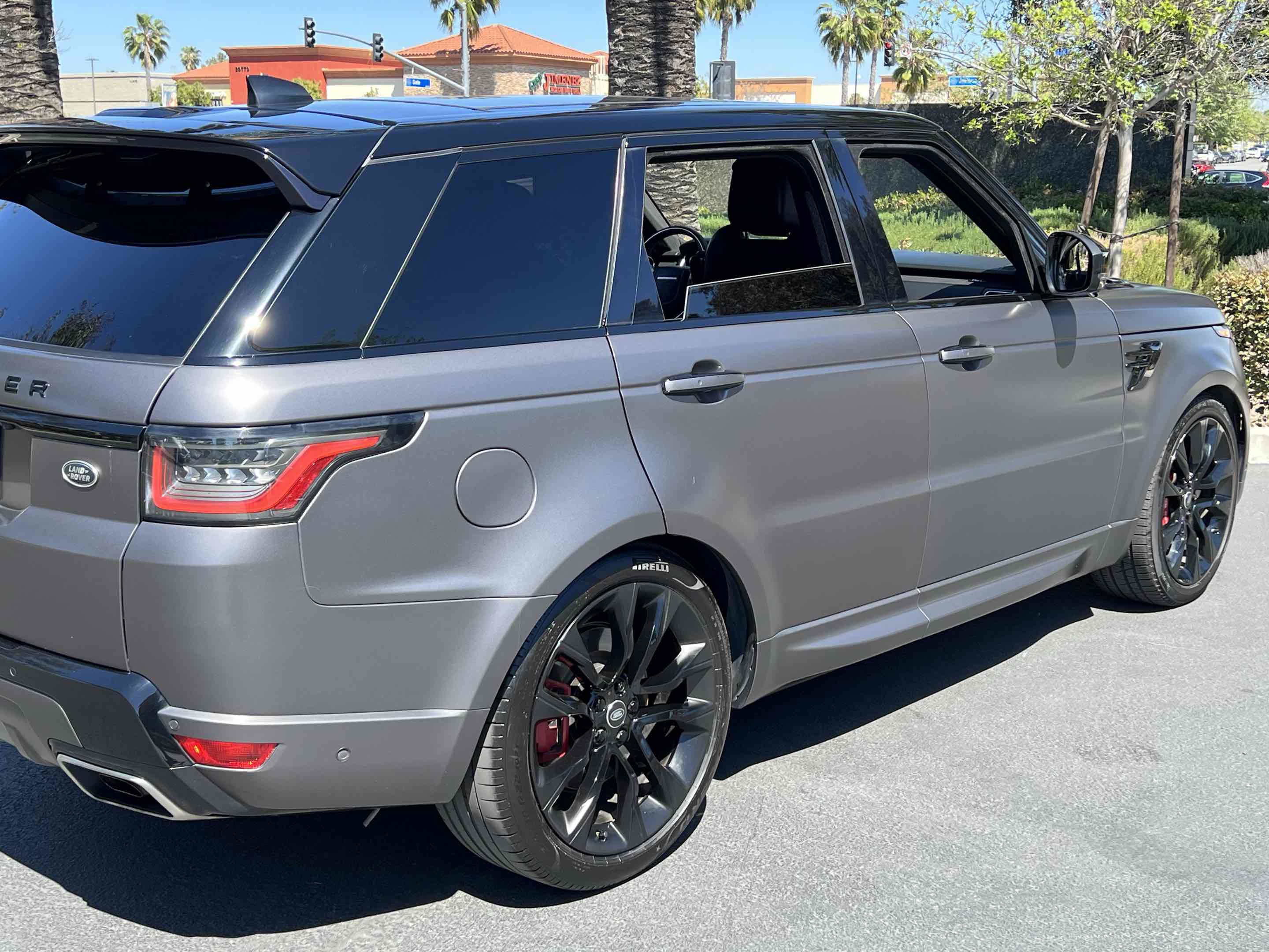 Used 2020 Land Rover Range Rover Sport HST image 51