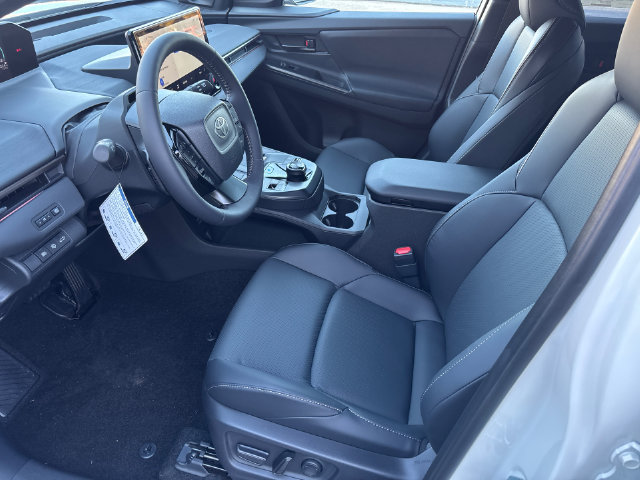 New 2027 Toyota bZ Woodland AWD/4WD image 27