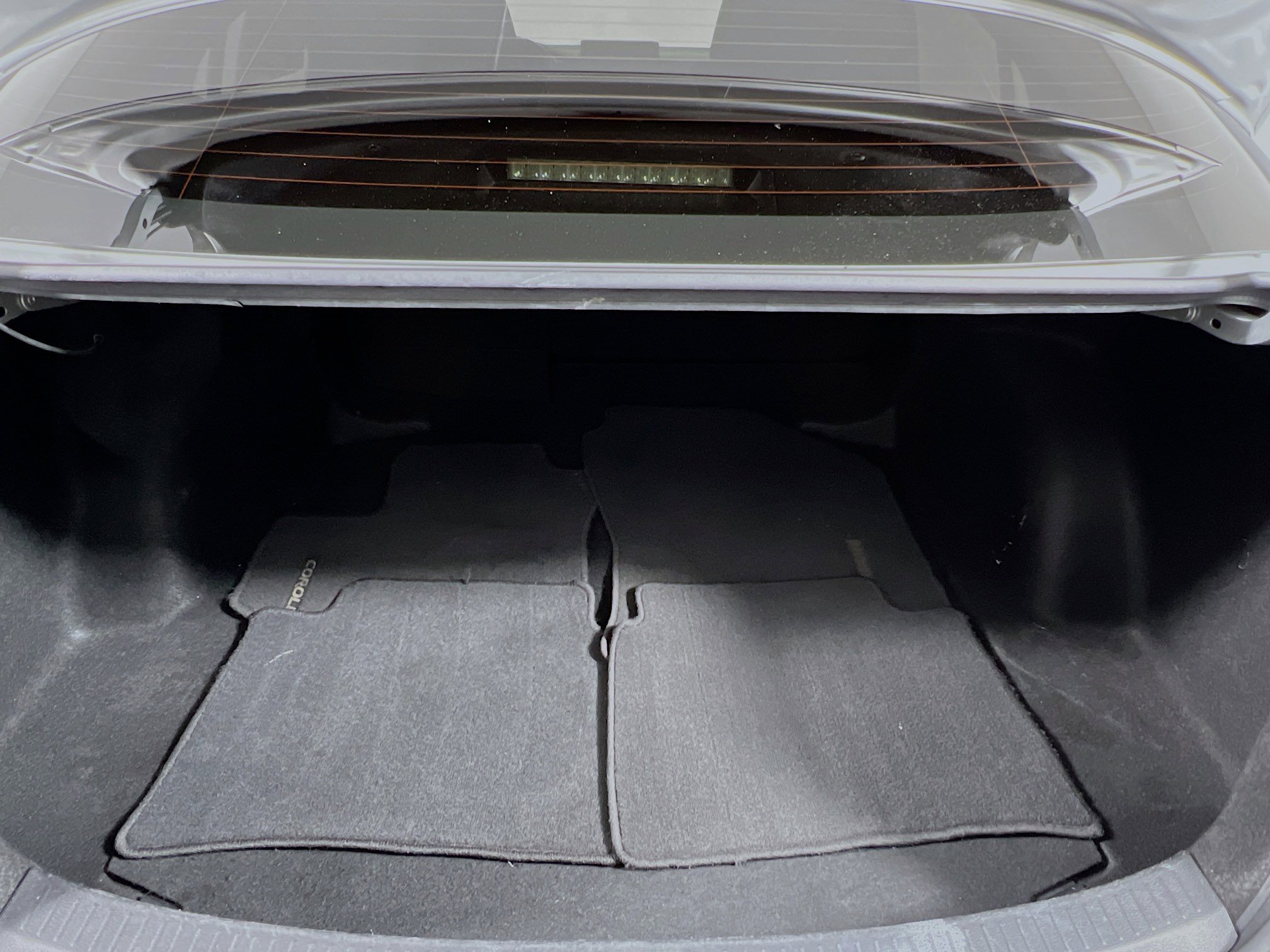 Used 2023 Toyota Corolla SE image 34