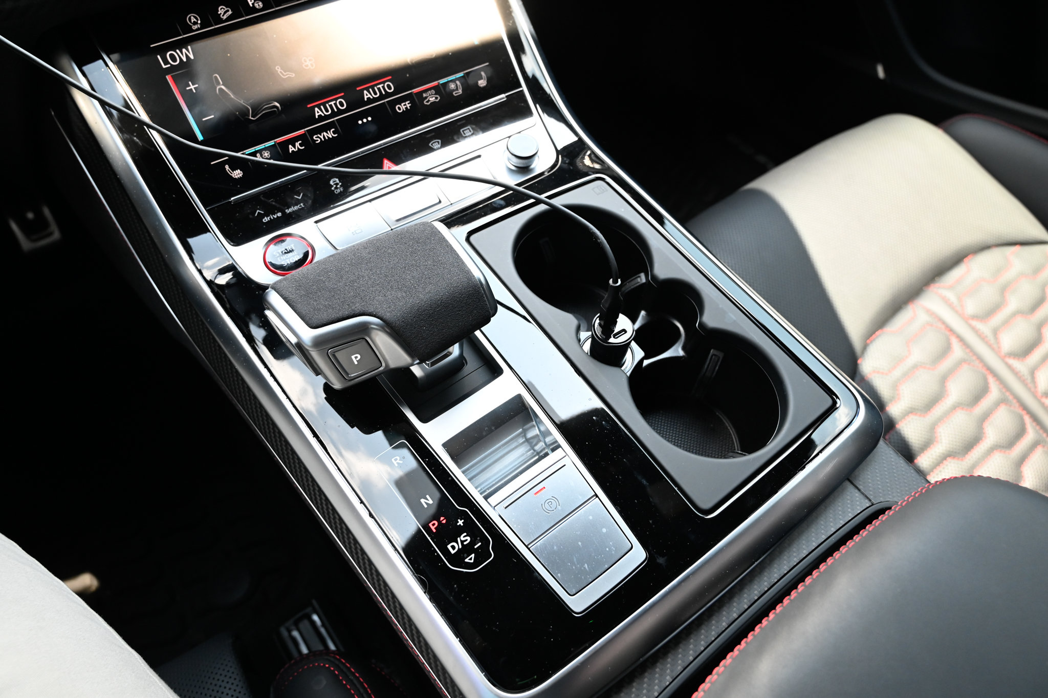 Used 2024 Audi RS Q8 AWD/4WD image 29