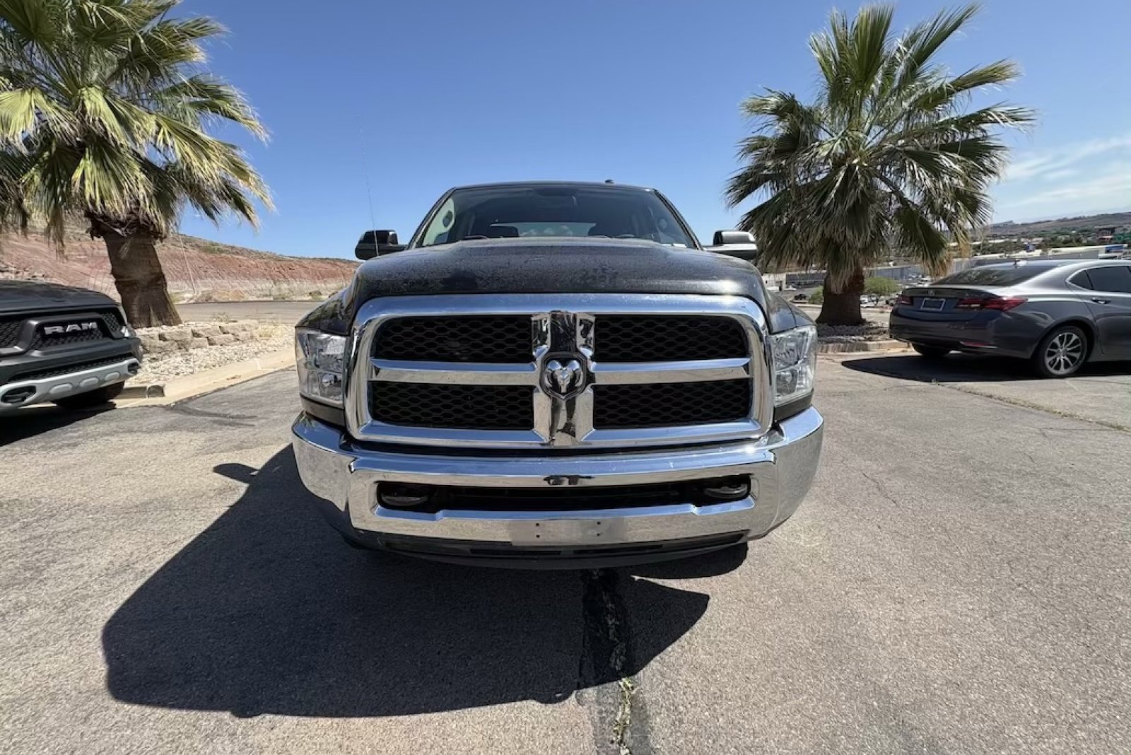 Used 2018 RAM 2500 Tradesman w/ Chrome Appearance Group AWD/4WD image 8