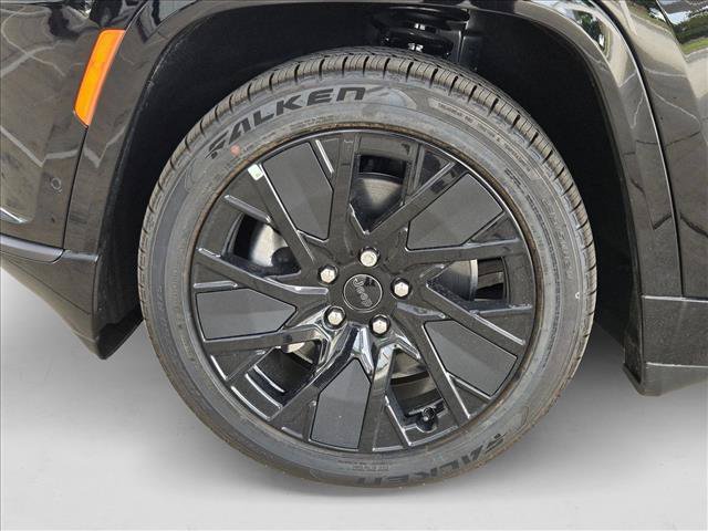 New 2025 Jeep Wagoneer S Launch Edition AWD/4WD image 10