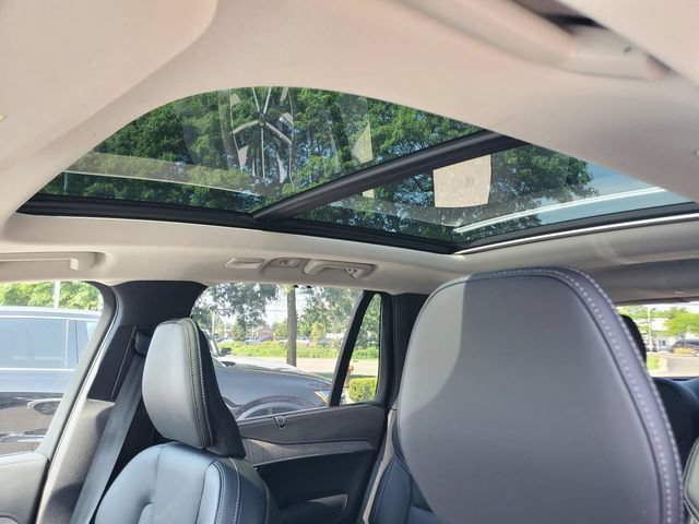 Used 2024 Volvo XC90 T8 Ultimate AWD/4WD image 14