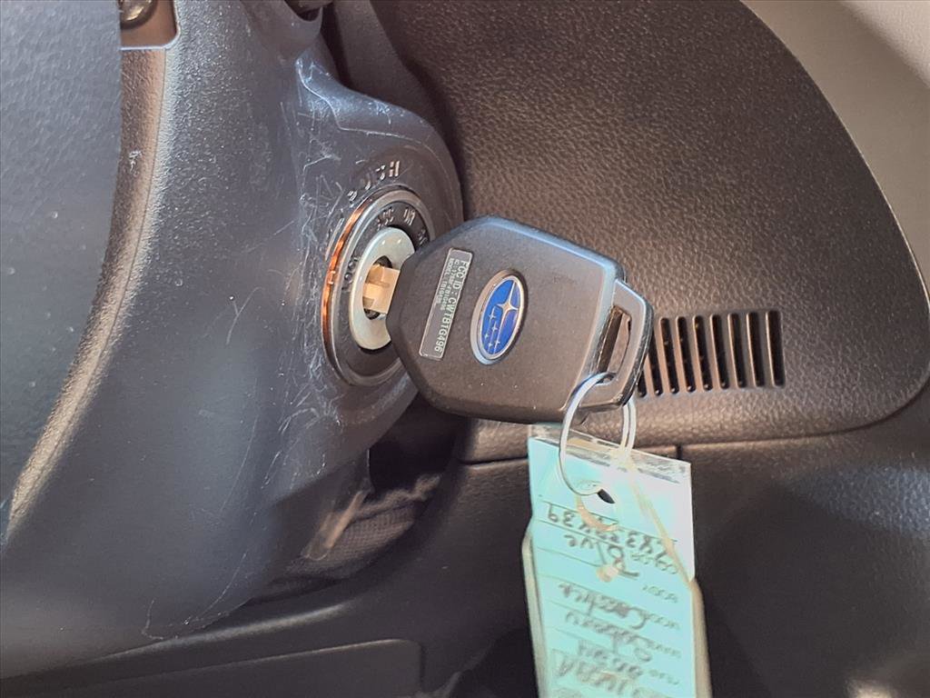 Used 2024 Subaru Crosstrek 2.0i image 10