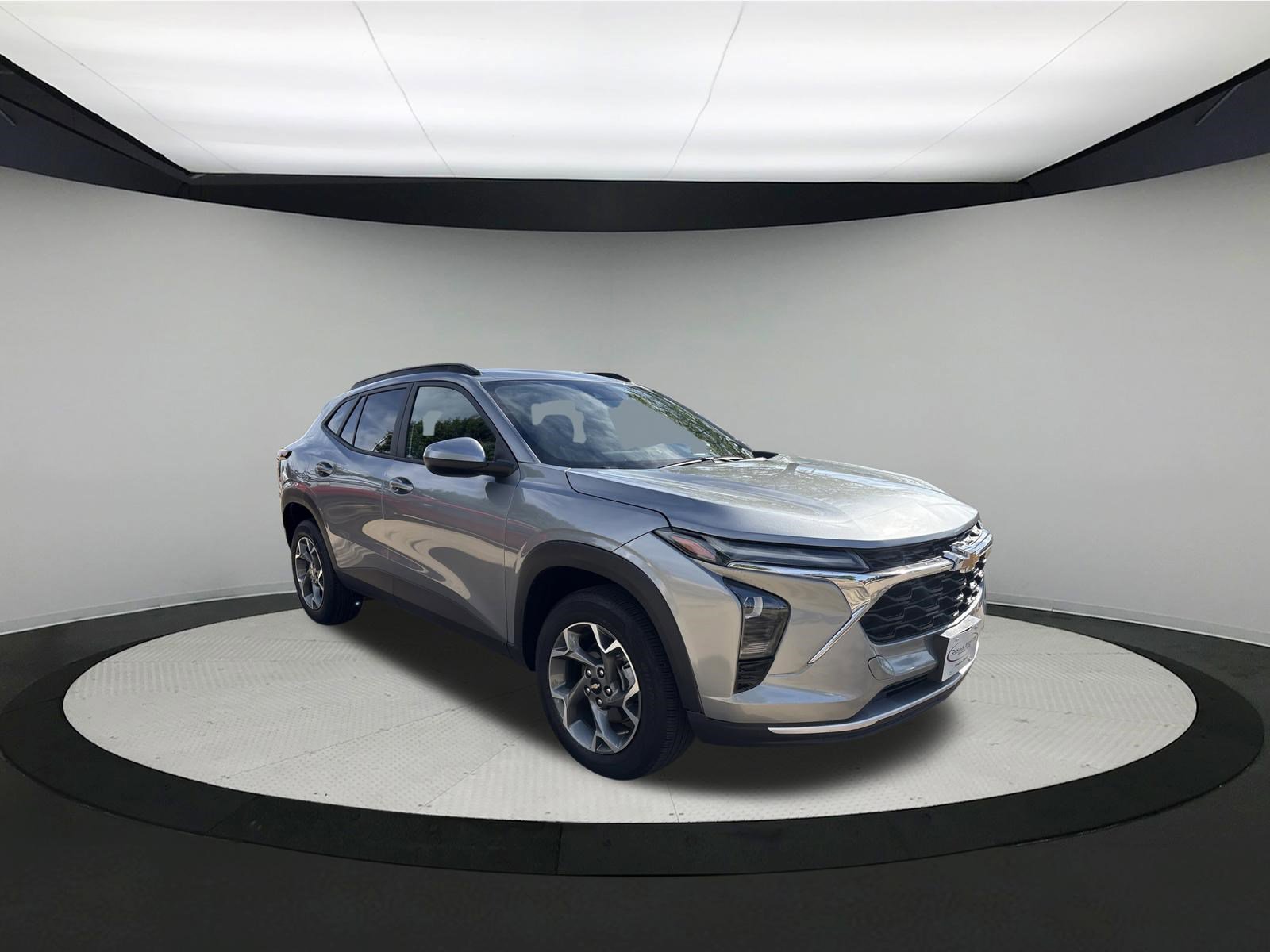 Used 2025 Chevrolet Trax LT FWD video 1