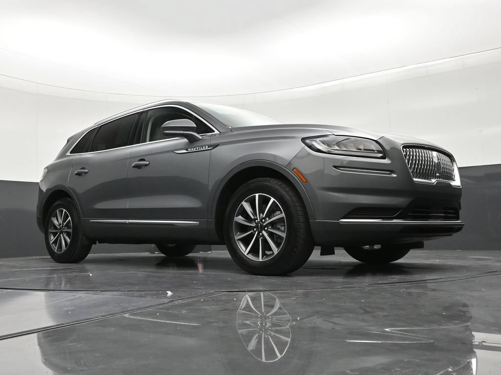 Used 2022 Lincoln Nautilus FWD image 26