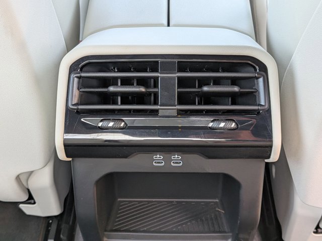 Certified 2024 BMW 530i w/ Premium Package RWD image 18