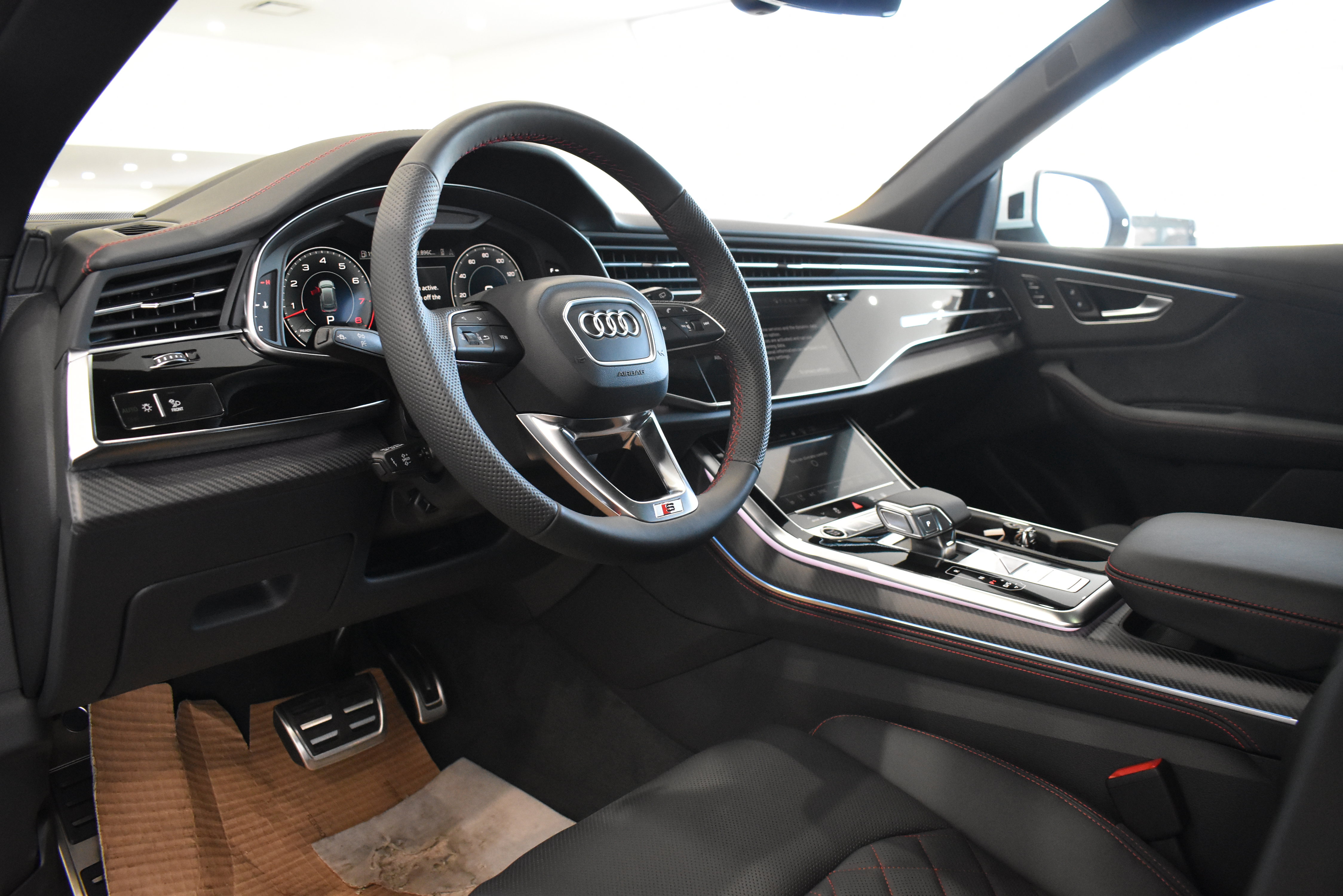 New 2026 Audi Q8 Prestige image 12