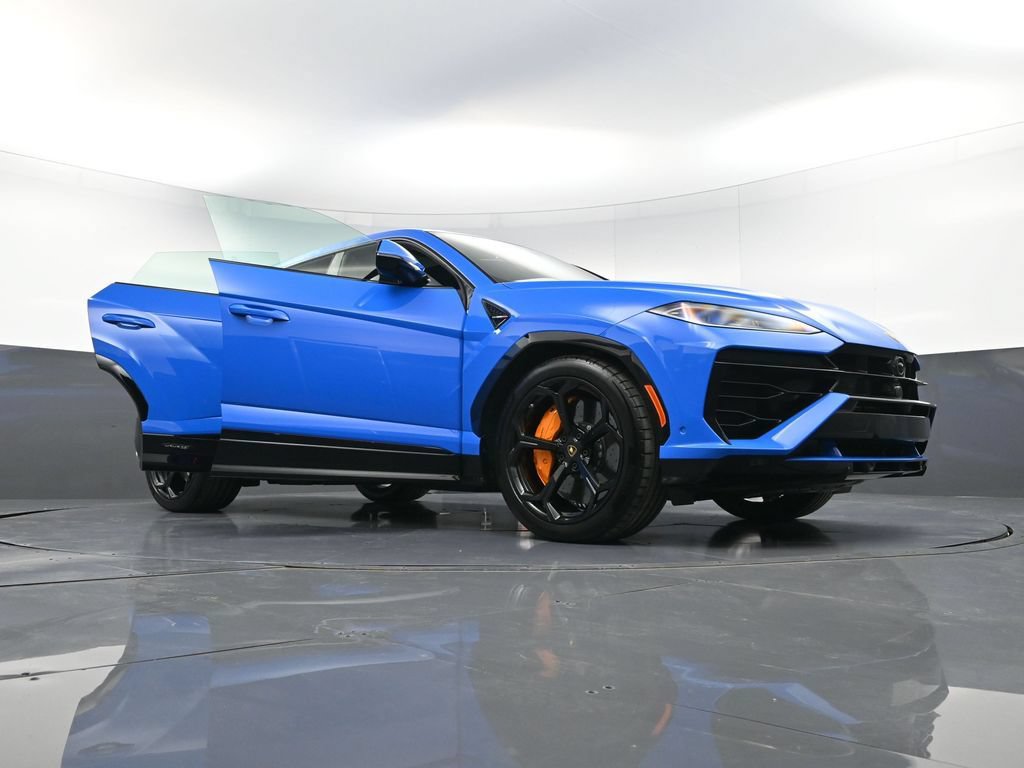 Used 2025 Lamborghini Urus SE AWD/4WD image 41
