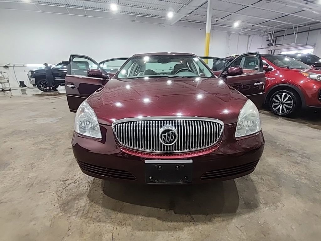 Used 2007 Buick Lucerne CXL w/ Luxury Package FWD image 31