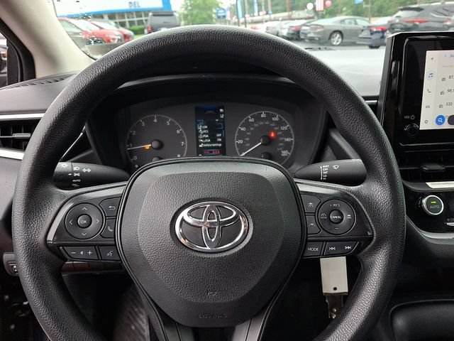 Used 2023 Toyota Corolla LE FWD image 19