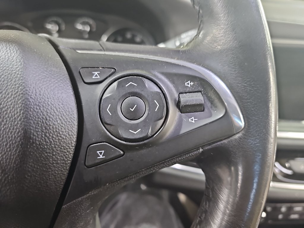 Used 2019 Buick Enclave Essence w/ Trailering Package, 5000 lbs. AWD/4WD image 23