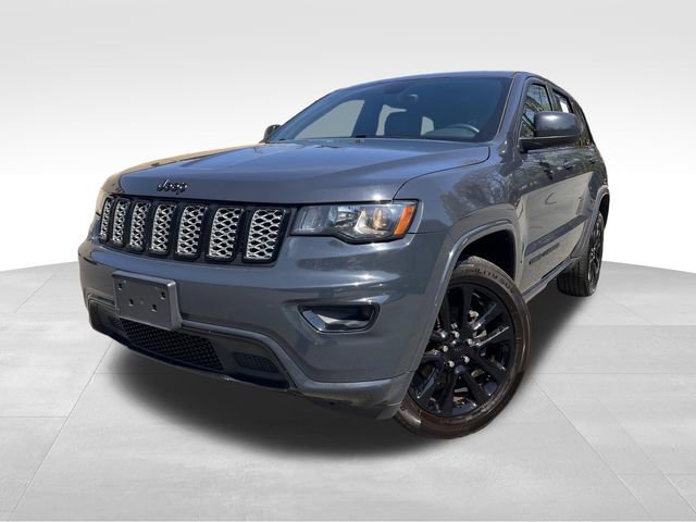 Used 2018 Jeep Grand Cherokee Altitude image 9