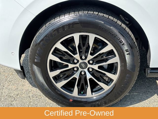 Certified 2025 Ford Expedition Platinum AWD/4WD image 13