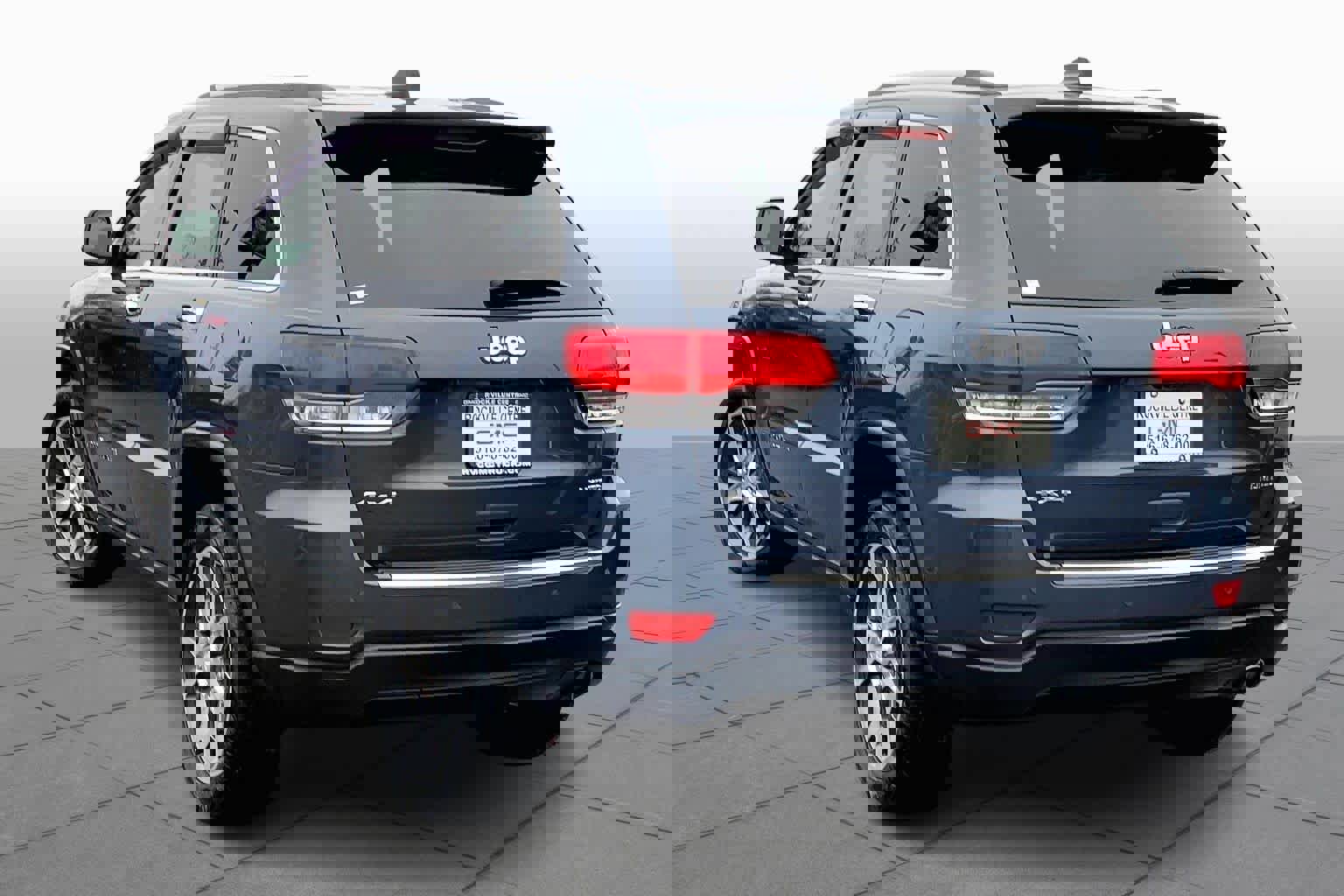 Used 2019 Jeep Grand Cherokee Limited image 11