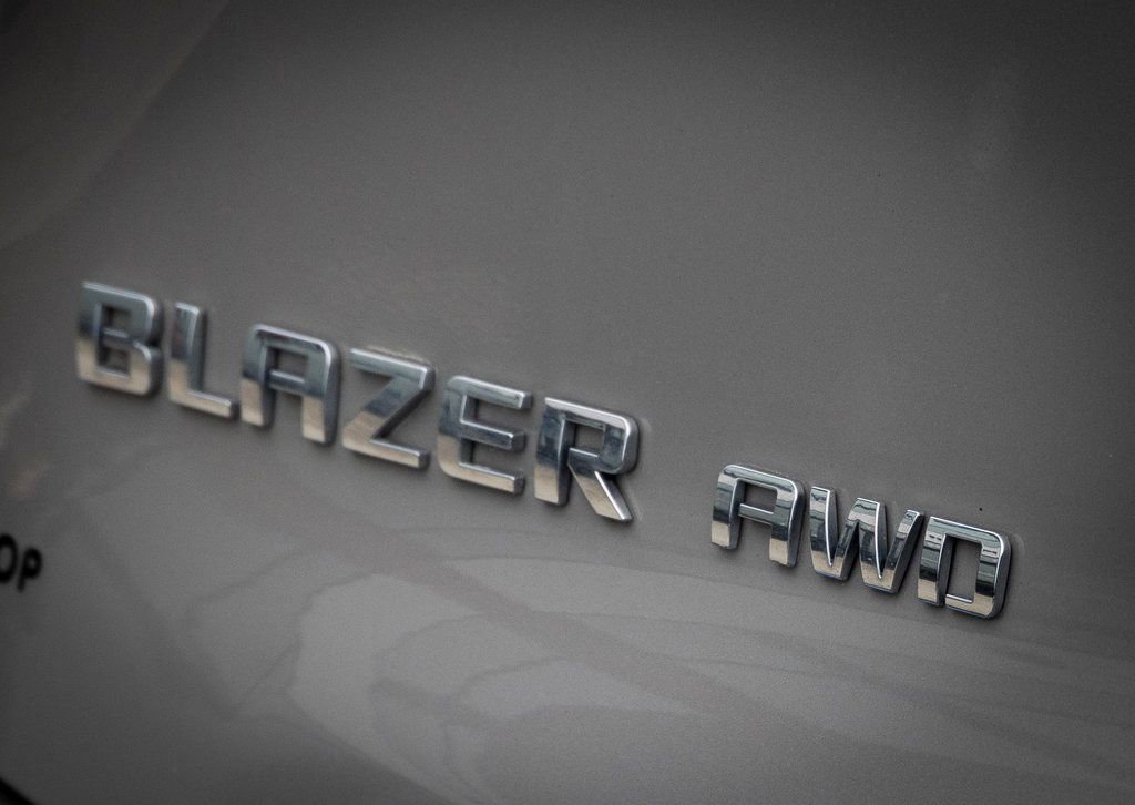 Used 2021 Chevrolet Blazer LT image 23