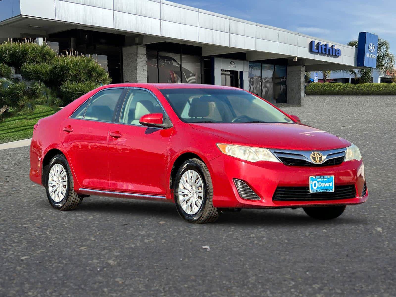 Used 2012 Toyota Camry LE FWD image 10