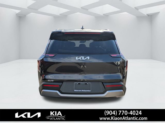 New 2026 Kia EV9 Wind AWD/4WD image 5