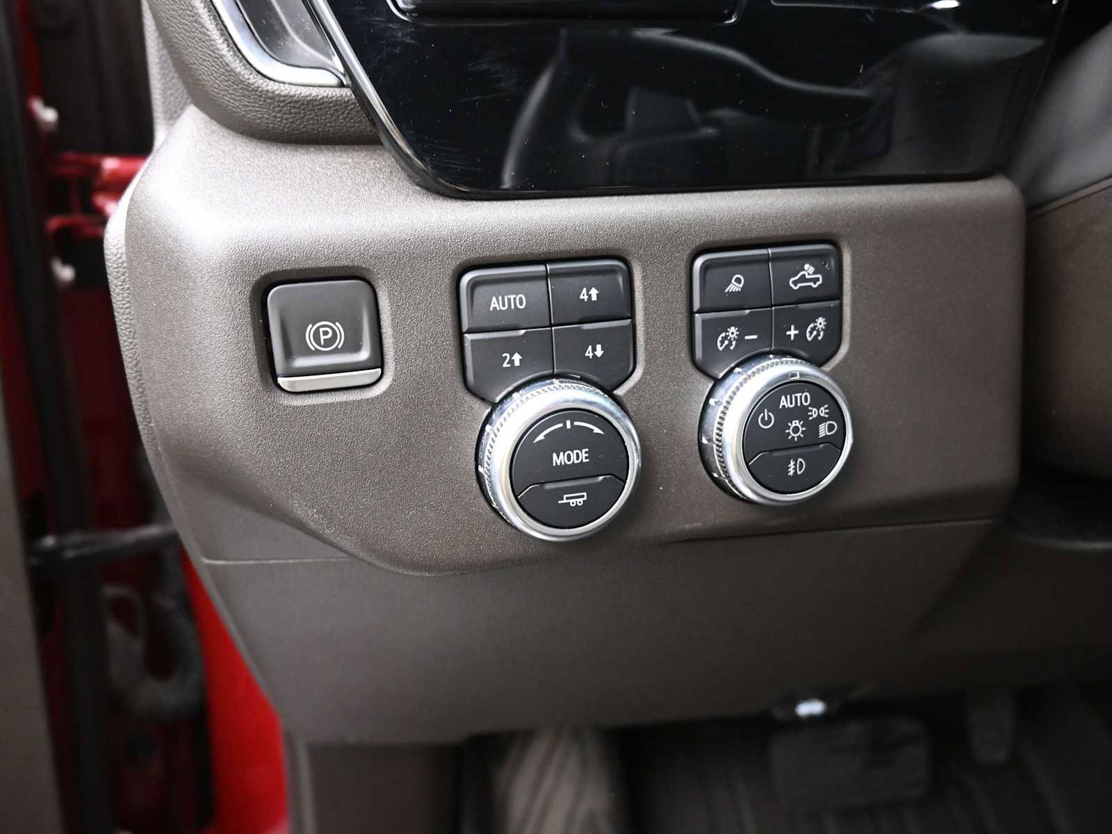 Used 2022 GMC Sierra 1500 SLT w/ SLT Premium Plus Package image 11