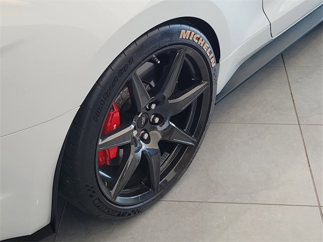 Used 2020 Ford Mustang Shelby GT500 w/ Carbon Fiber Track Pack image 5