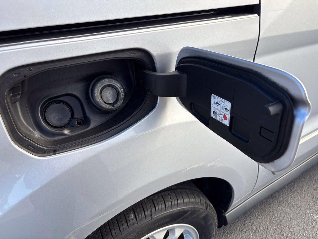 Used 2021 Ford Transit Connect XLT FWD image 11