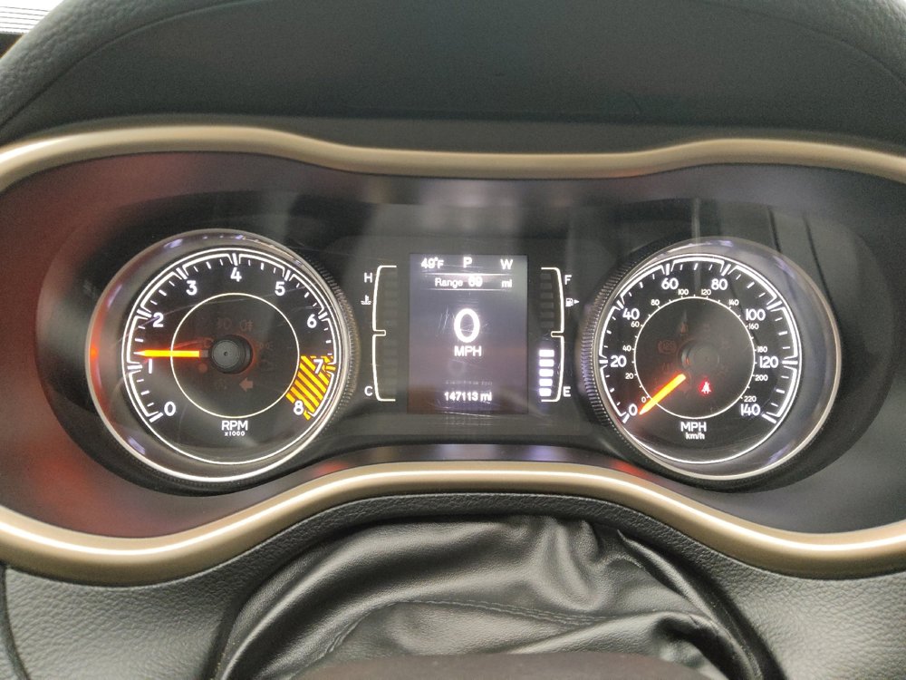 Used 2015 Jeep Cherokee Latitude w/ Comfort/Convenience Group image 23