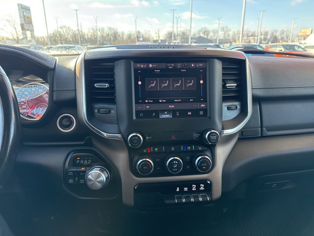 Used 2022 RAM 1500 Laramie AWD/4WD image 15