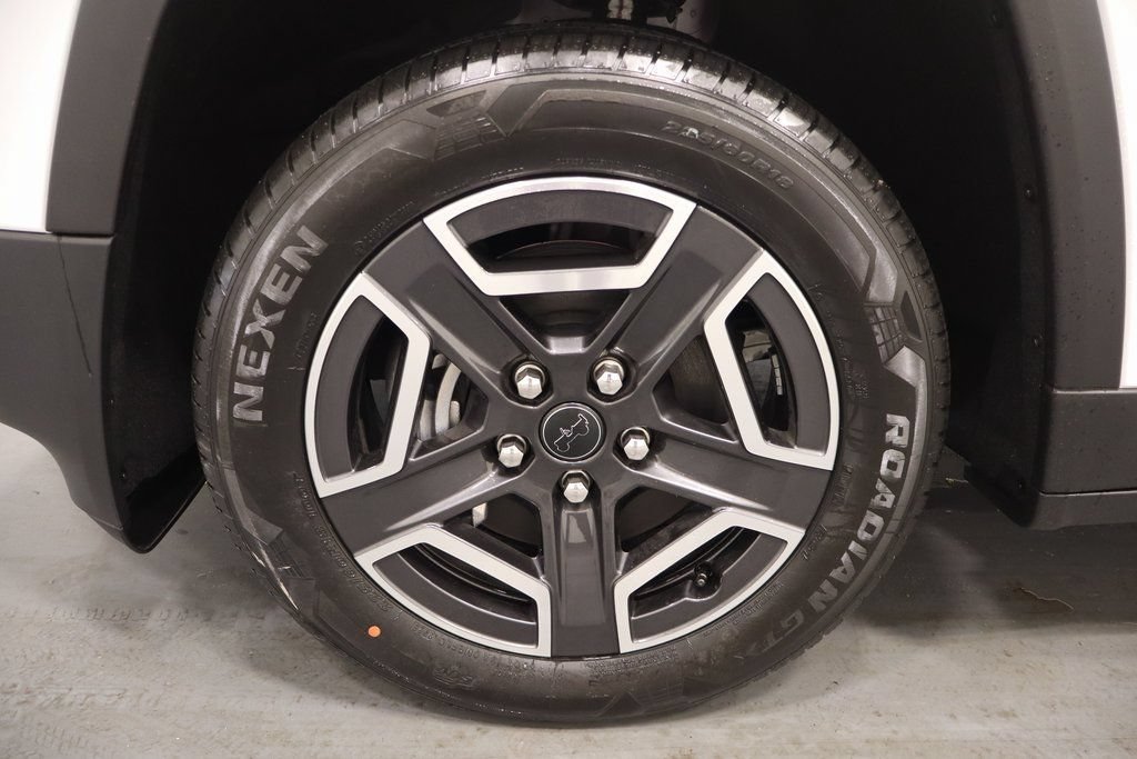 New 2026 Jeep Cherokee Laredo AWD/4WD image 24