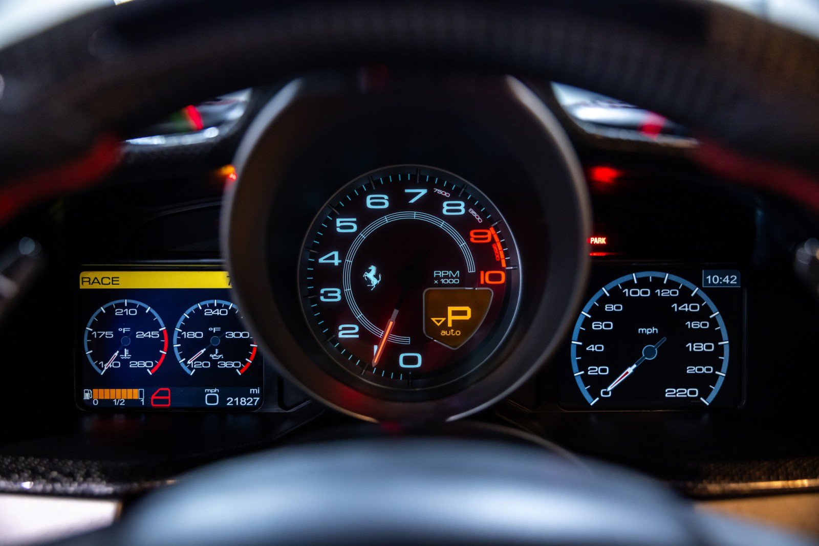 Used 2012 Ferrari 458 Italia Coupe RWD image 43