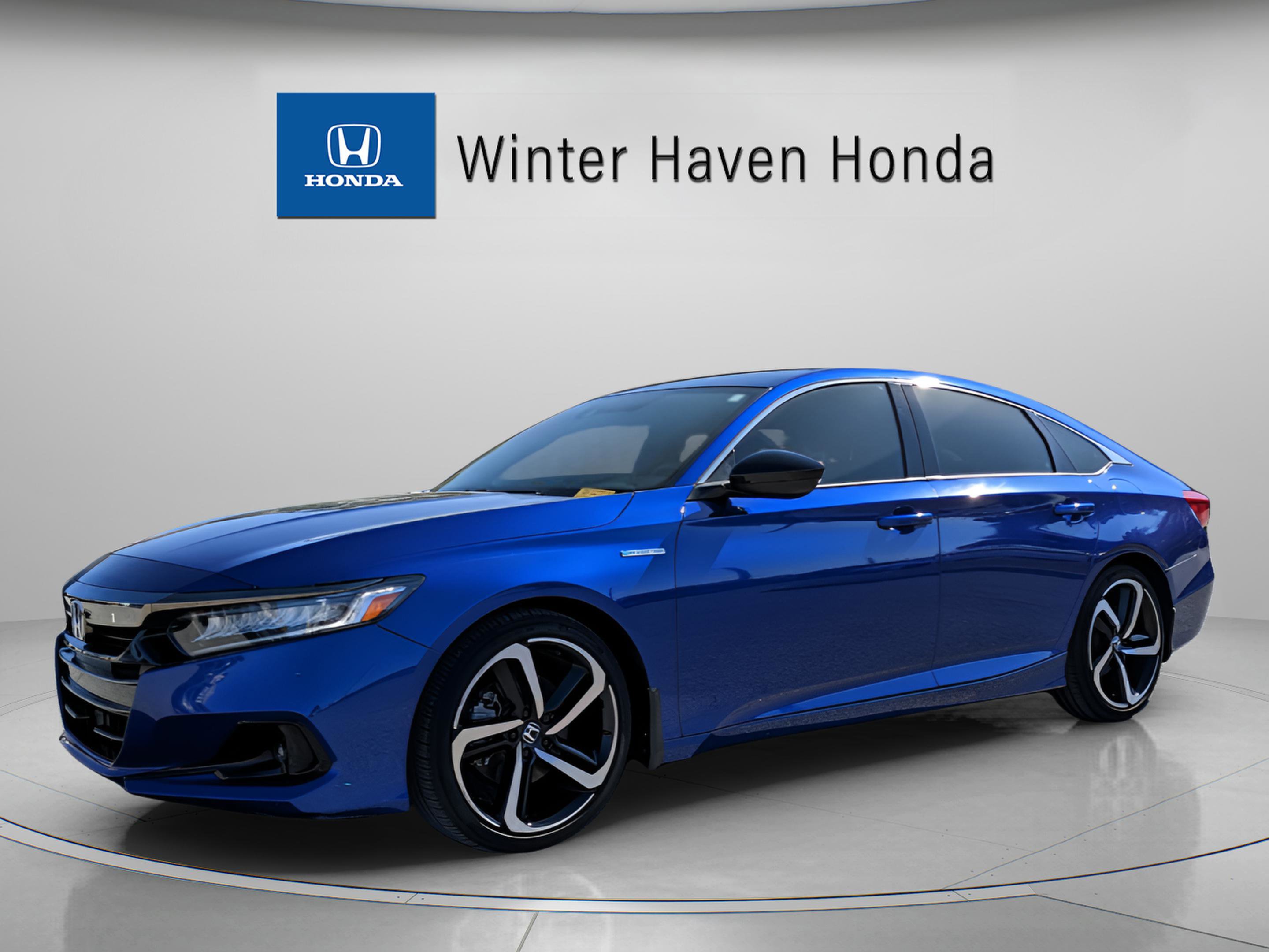 Used 2022 Honda Accord Sport image 2