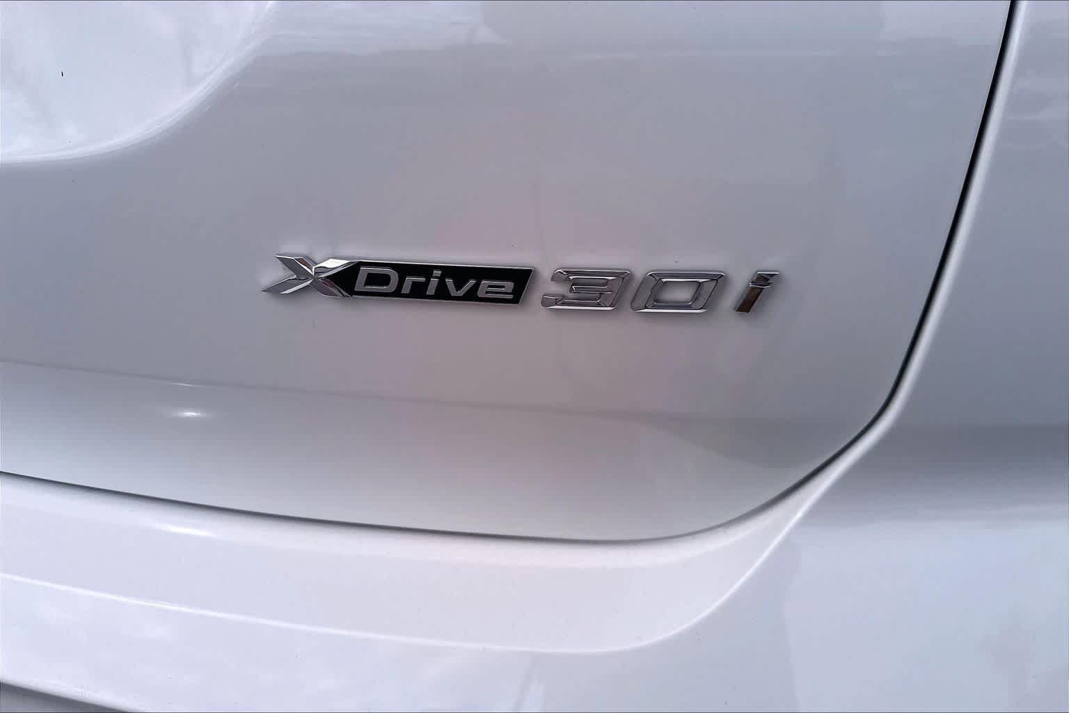 Used 2023 BMW X3 xDrive30i w/ Premium Package AWD/4WD image 9