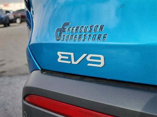 New 2026 Kia EV9 Wind AWD/4WD image 5