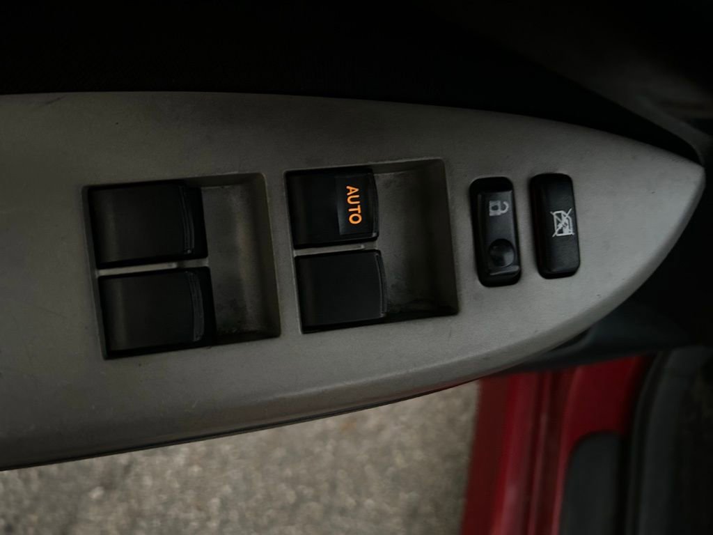 Used 2013 Toyota Corolla S image 15