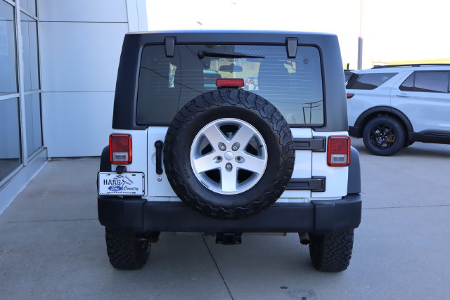 Used 2015 Jeep Wrangler Sport w/ Quick Order Package 23S AWD/4WD image 4