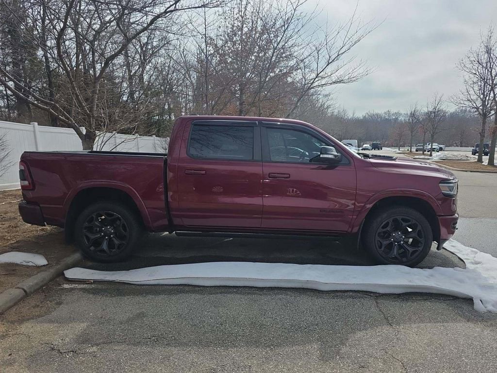 Used 2022 RAM 1500 Limited w/ Night Edition image 4