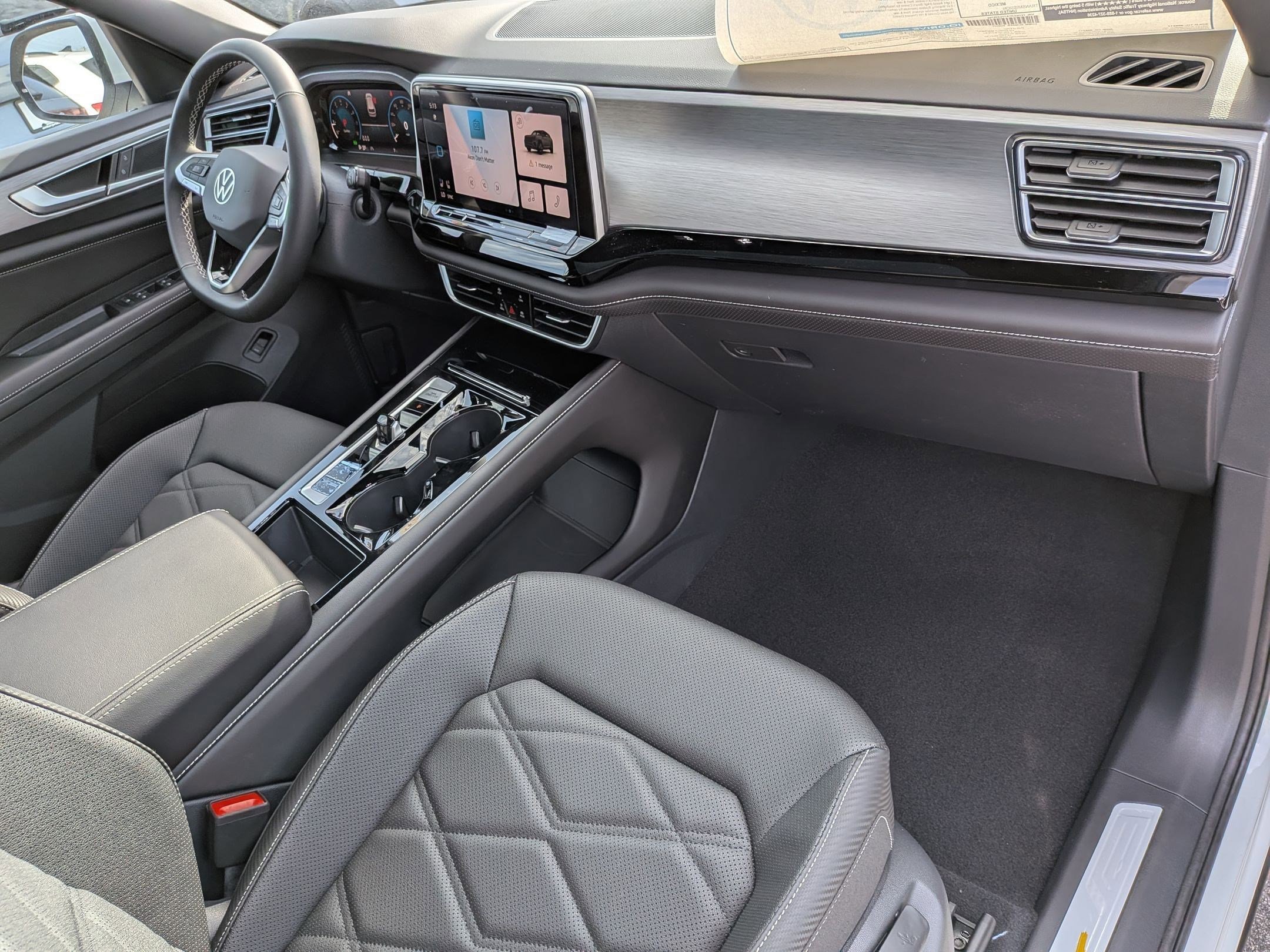 New 2026 Volkswagen Atlas Cross Sport SE AWD/4WD image 36