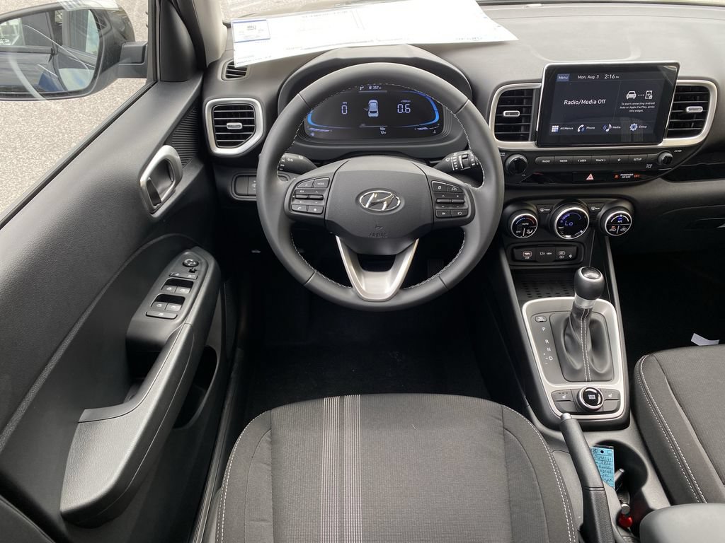 New 2026 Hyundai Venue SEL FWD image 14
