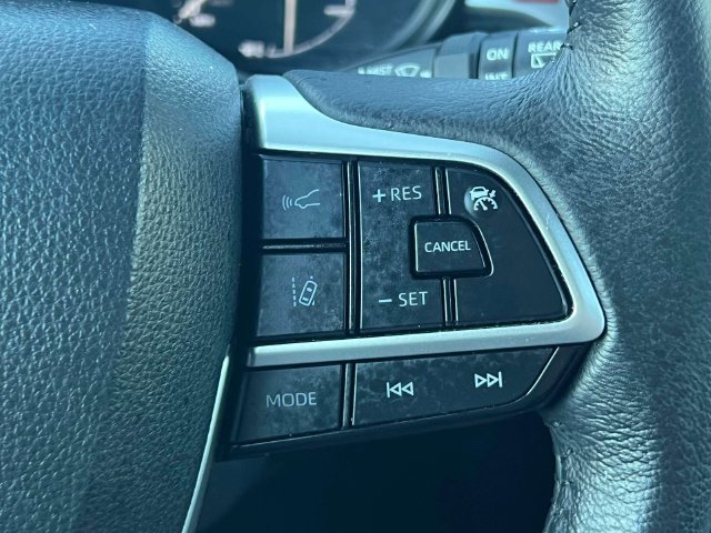 Certified 2024 Toyota Sienna XLE w/ XLE Plus Package AWD/4WD image 29