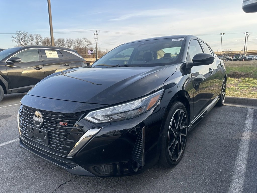 Used 2024 Nissan Sentra SR w/ SR Premium Package image 8