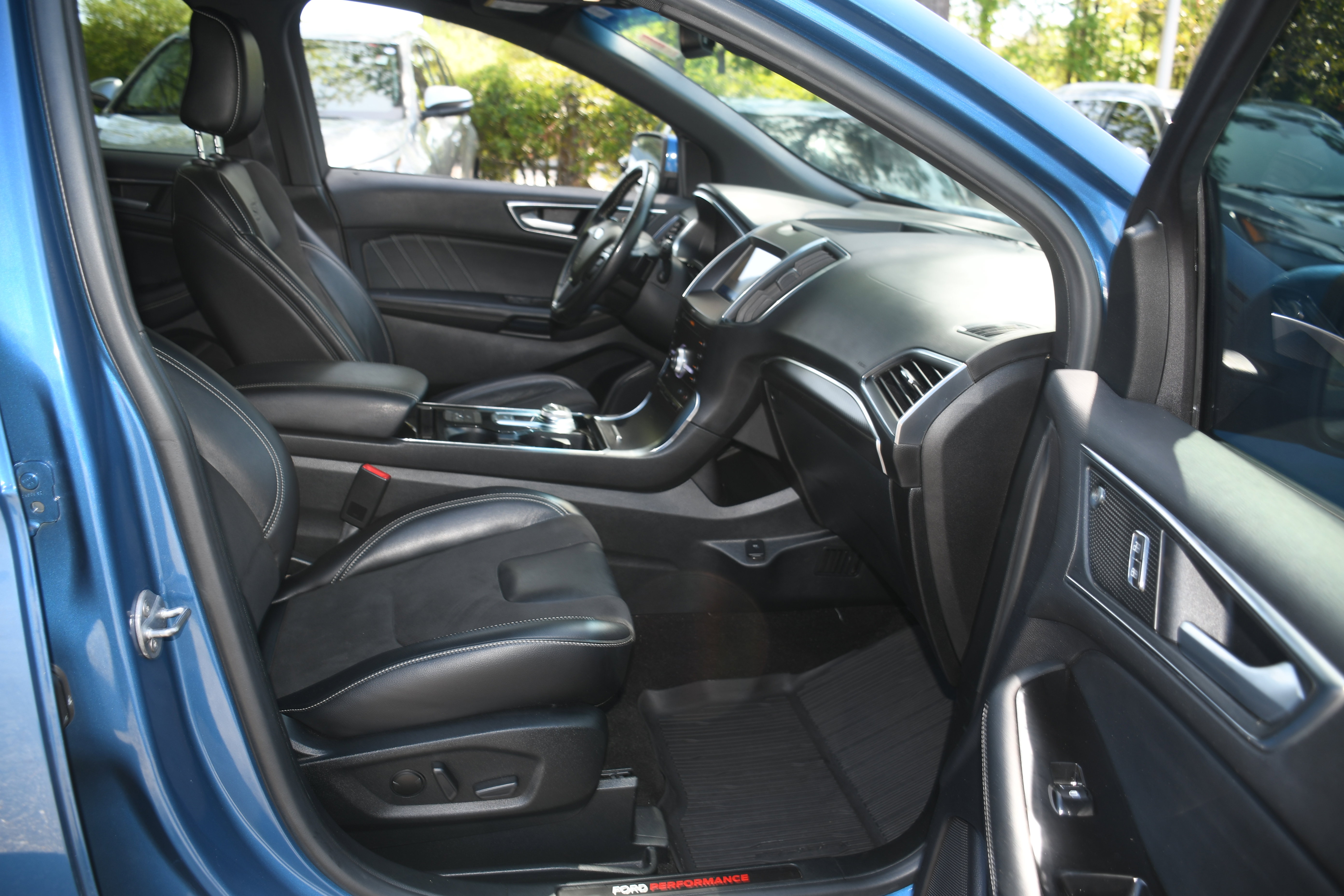 Used 2020 Ford Edge ST w/ Equipment Group 401A AWD/4WD image 22