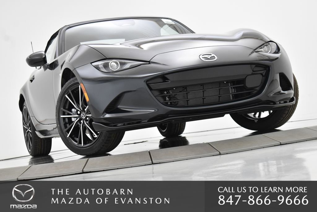 New 2025 MAZDA MX-5 Miata Grand Touring w/ Appearance Package image 3