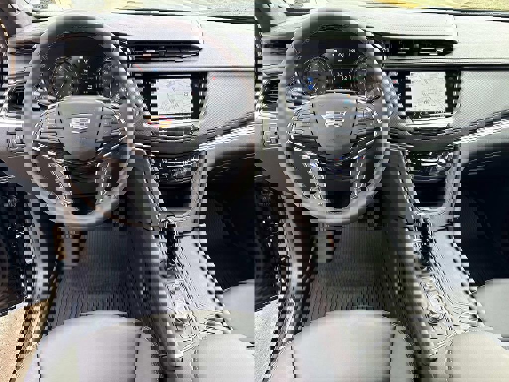 New 2026 Cadillac XT5 Premium Luxury w/ Driver Assist Package image 18