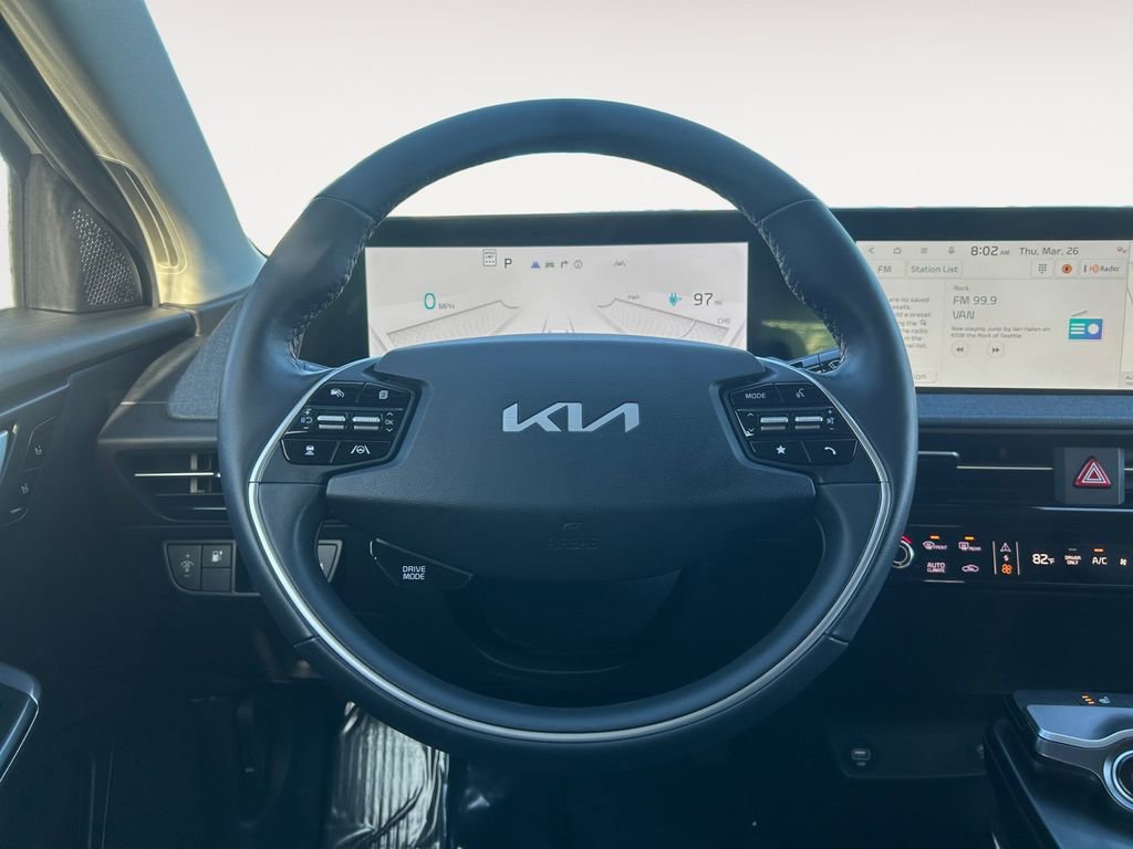 Used 2024 Kia EV6 Light AWD/4WD image 14
