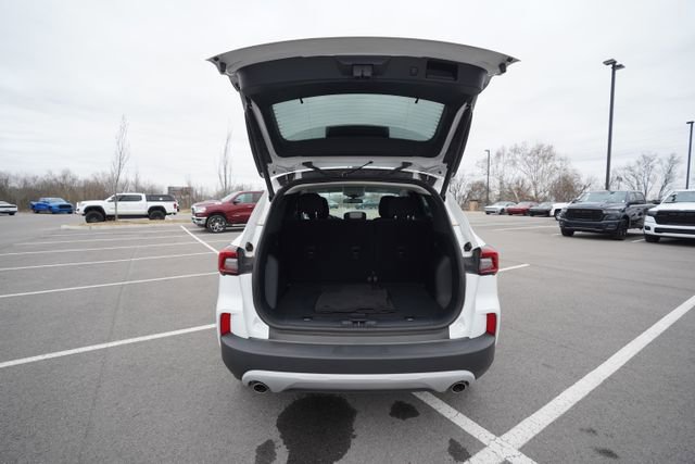 Used 2023 Ford Escape Active image 17