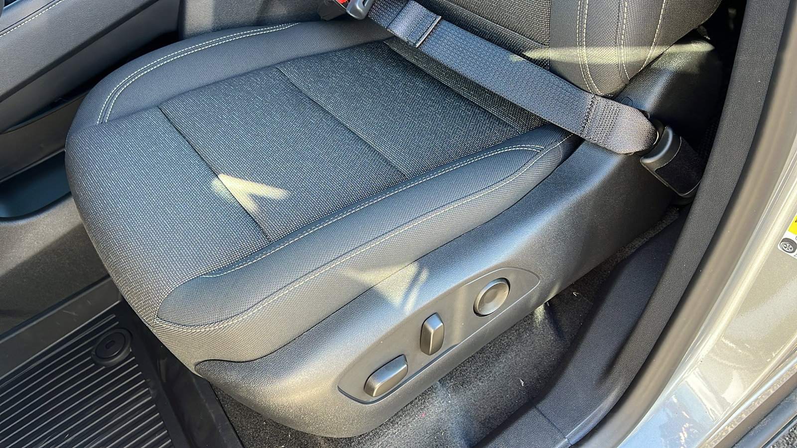 New 2026 Chevrolet Traverse LT w/ Driver Confidence Package image 18