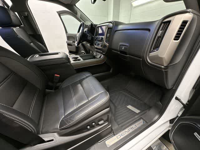 Used 2019 GMC Sierra 3500 Denali w/ Duramax Plus Package AWD/4WD image 21