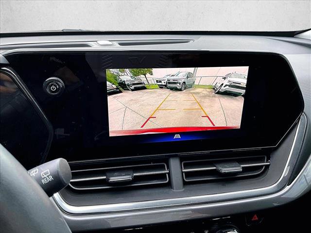 Used 2024 Chevrolet Trax ACTIV FWD image 23